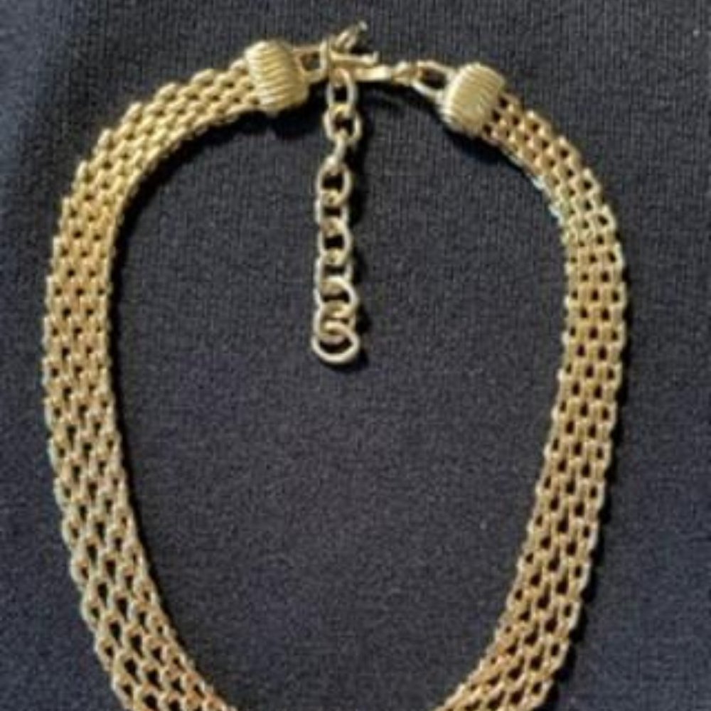 Vintage Monet necklace